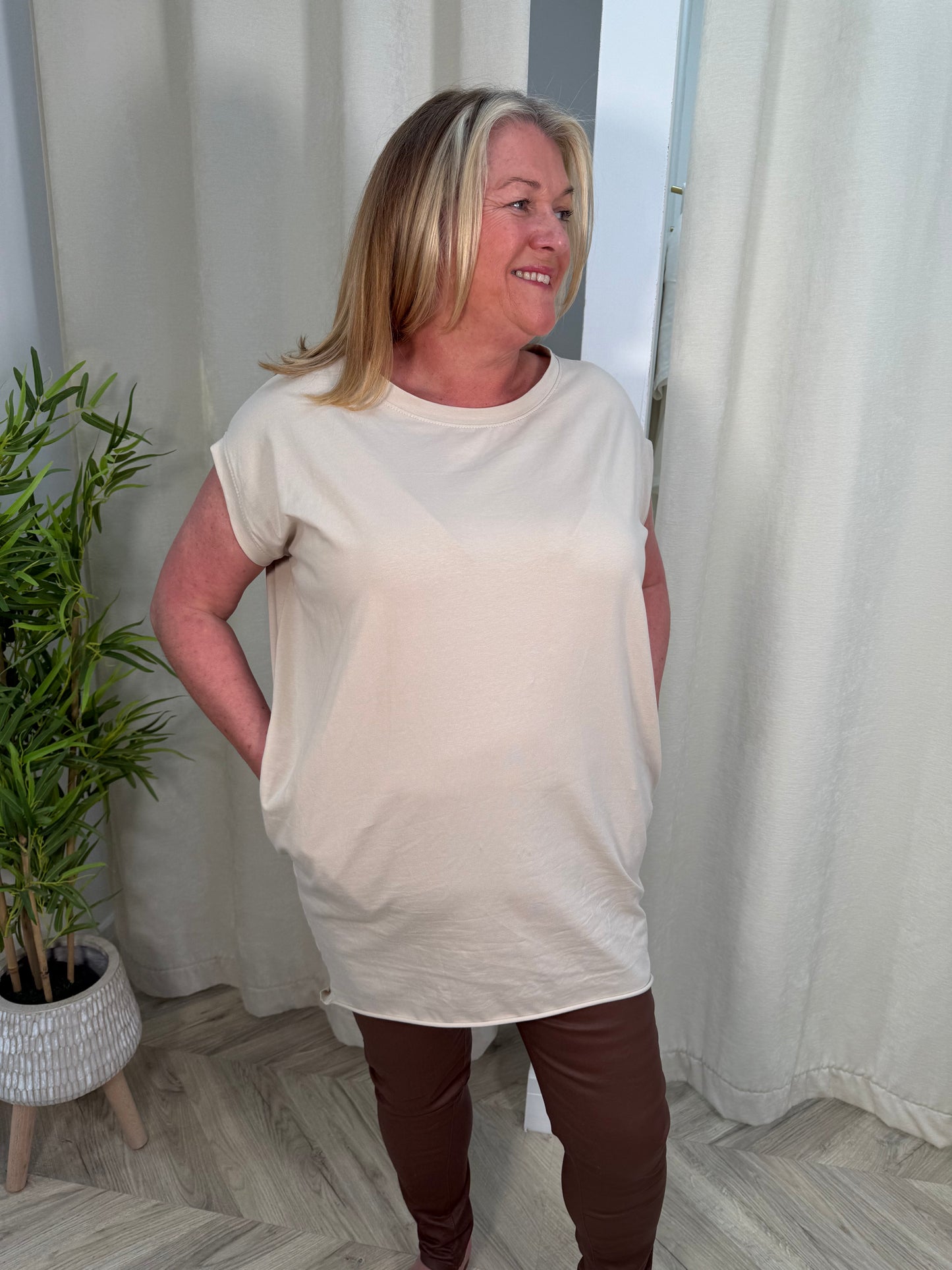 Savannah Pocketed Tees