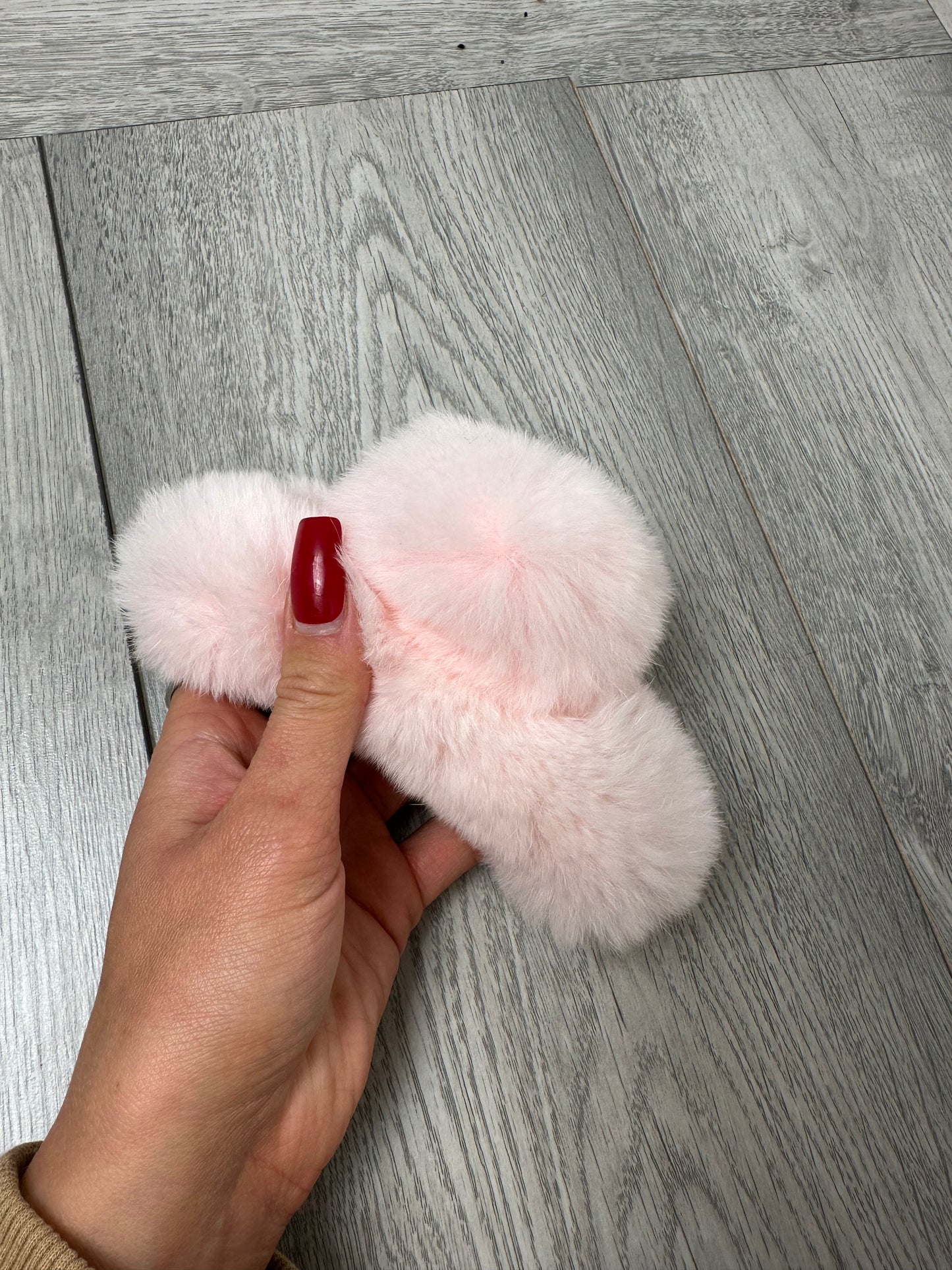 Extra Soft Fluff Hair Clip