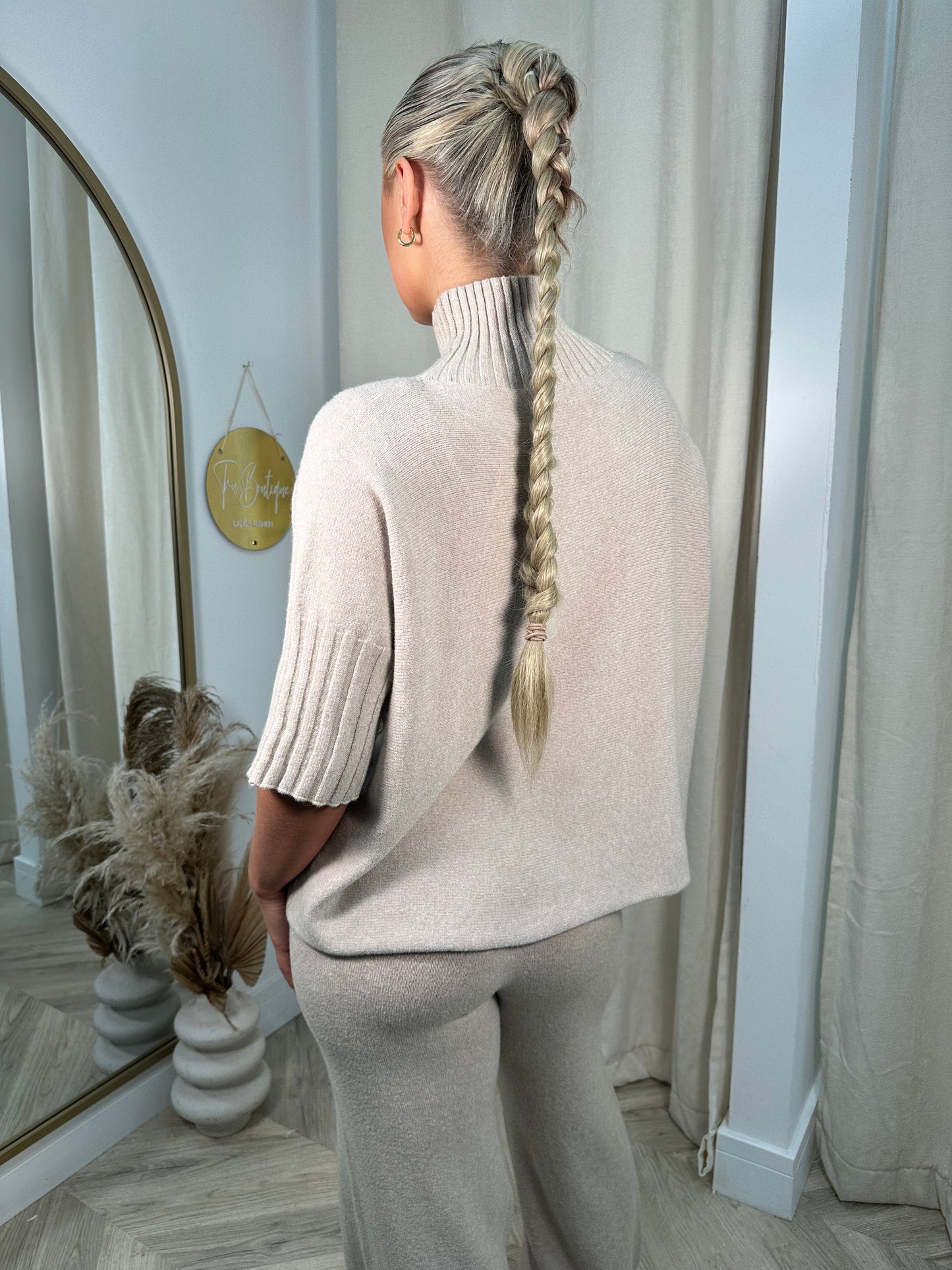 Stone Erika Quarter Sleeve Top