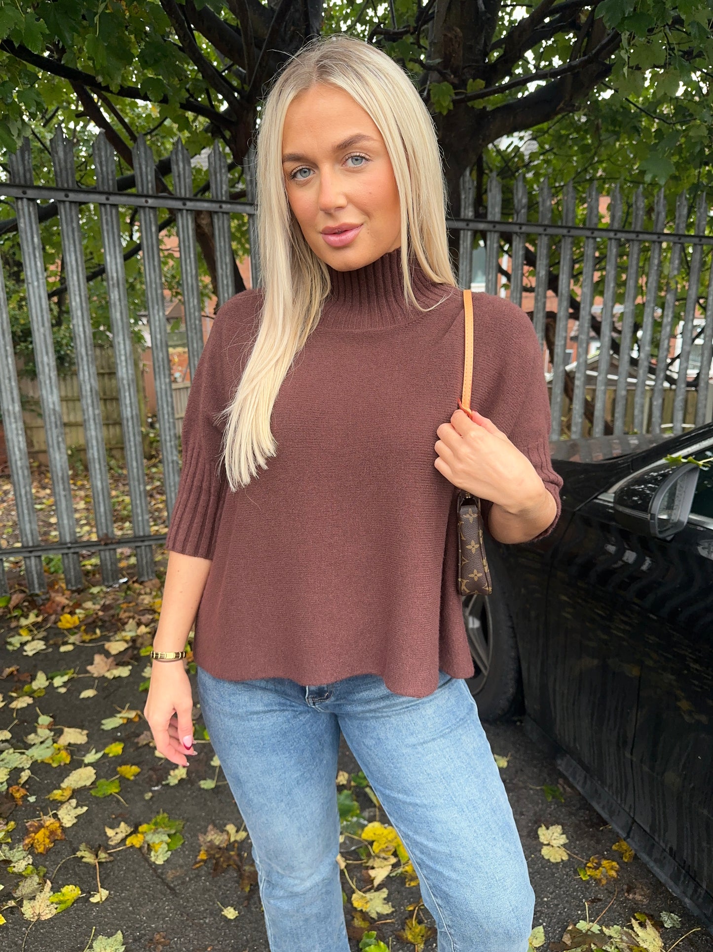 Chocolate Erika Quarter Sleeve Top