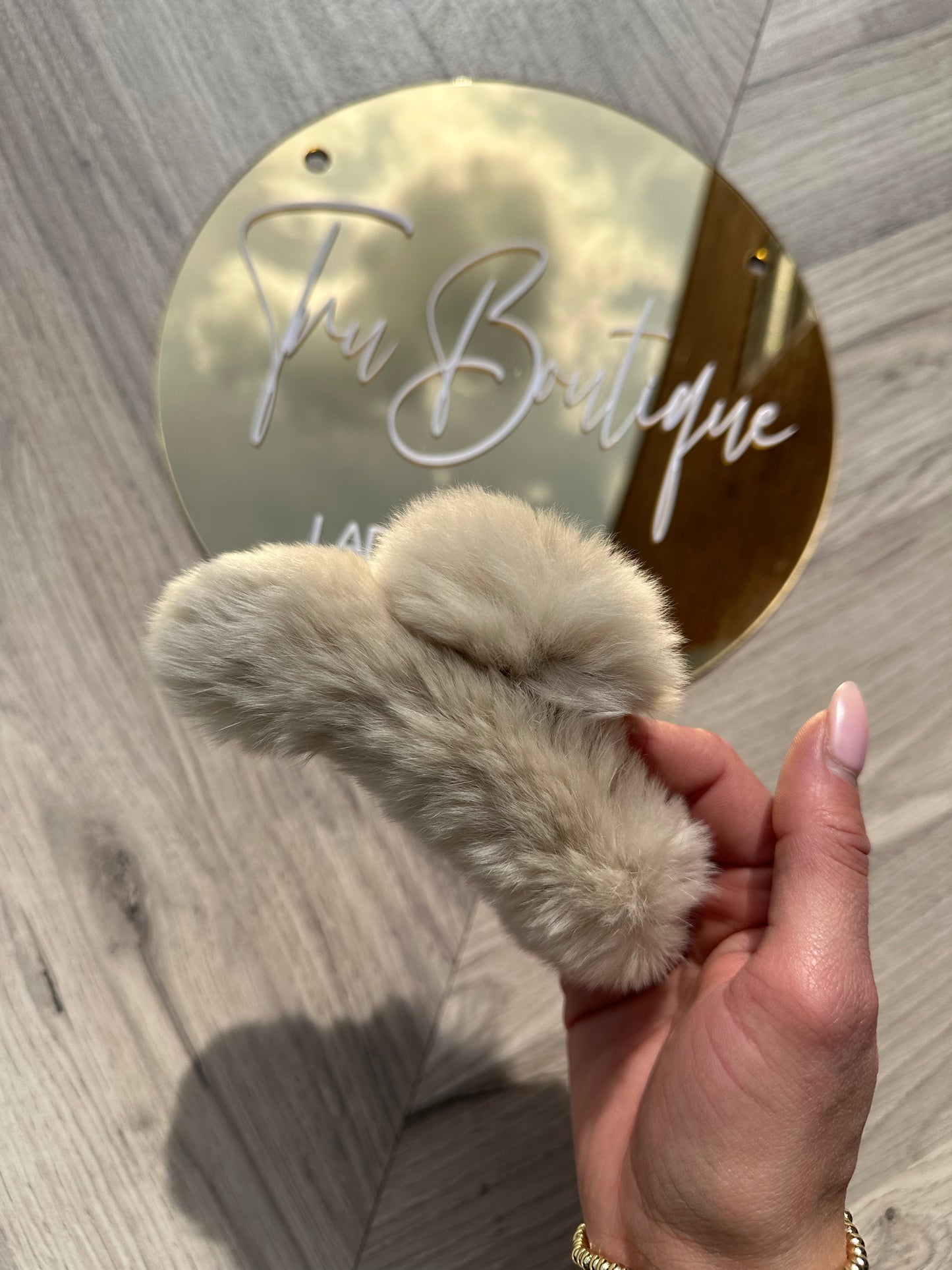 Extra Soft Fluff Hair Clip