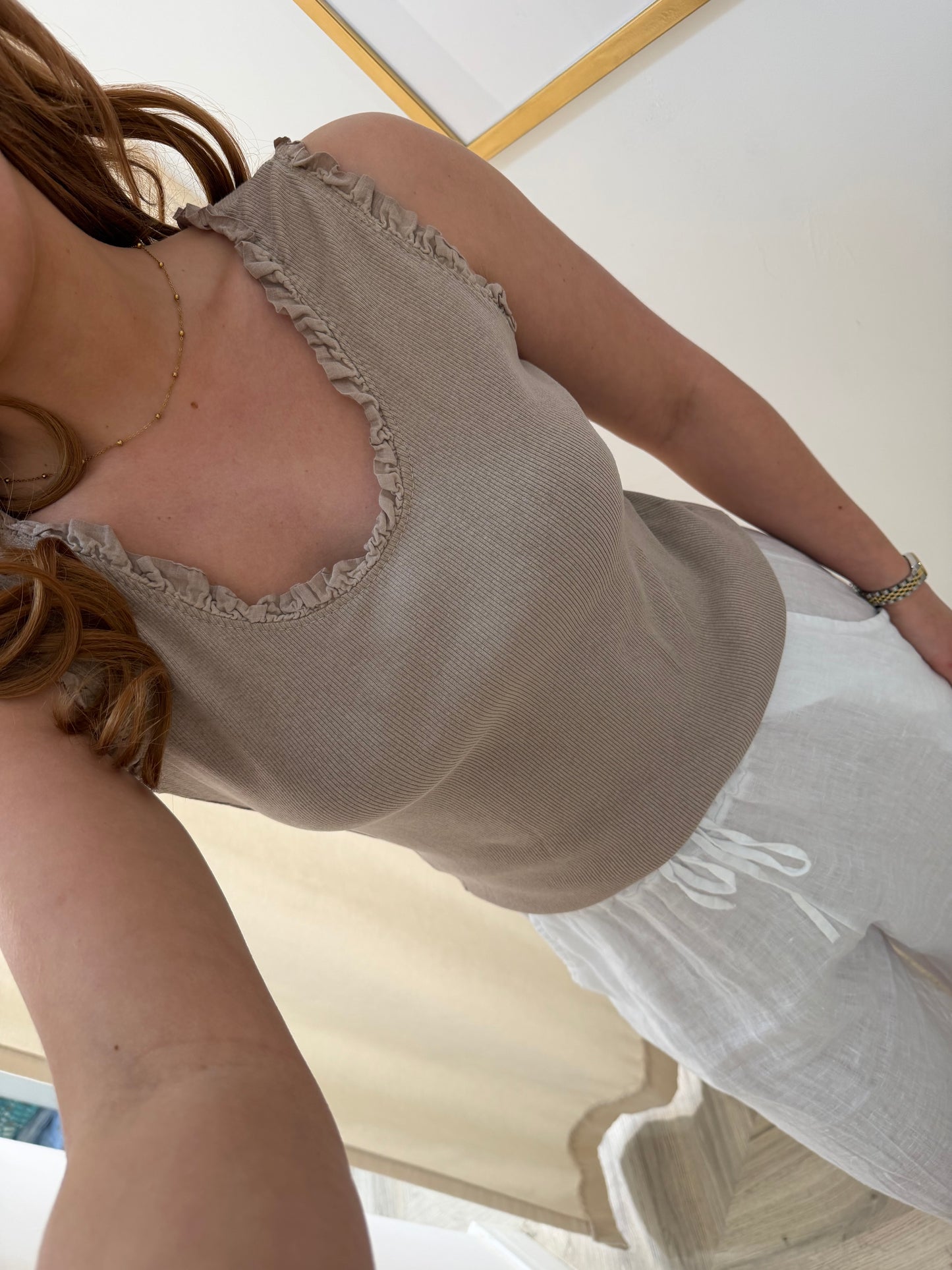 Aurora Frilly Vest - Hazelnut