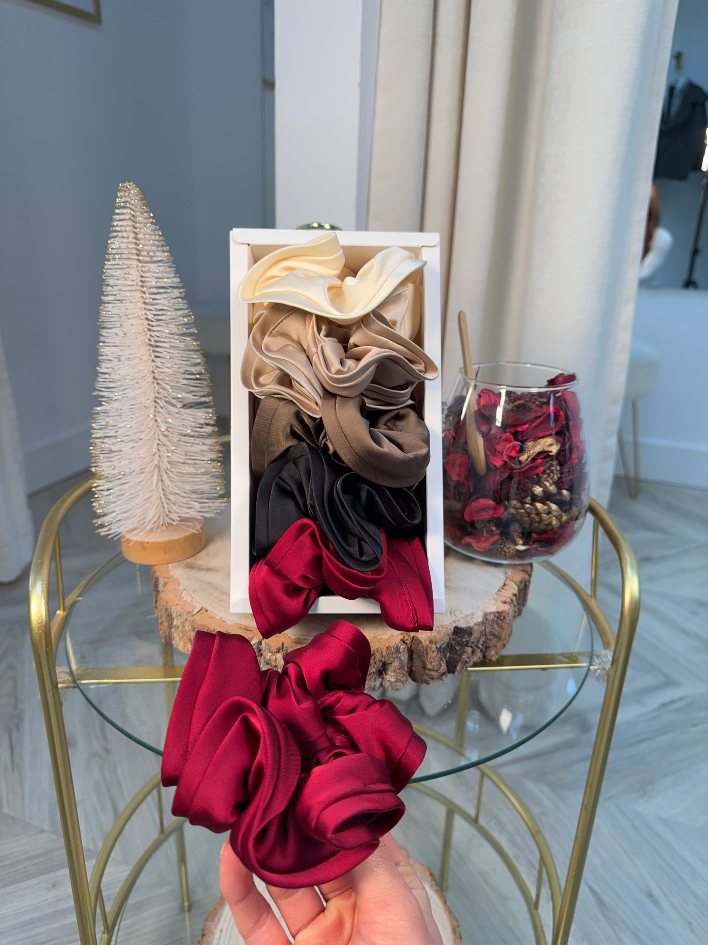 The Ultimate Scrunchie Bundle💫 (WORTH £15)