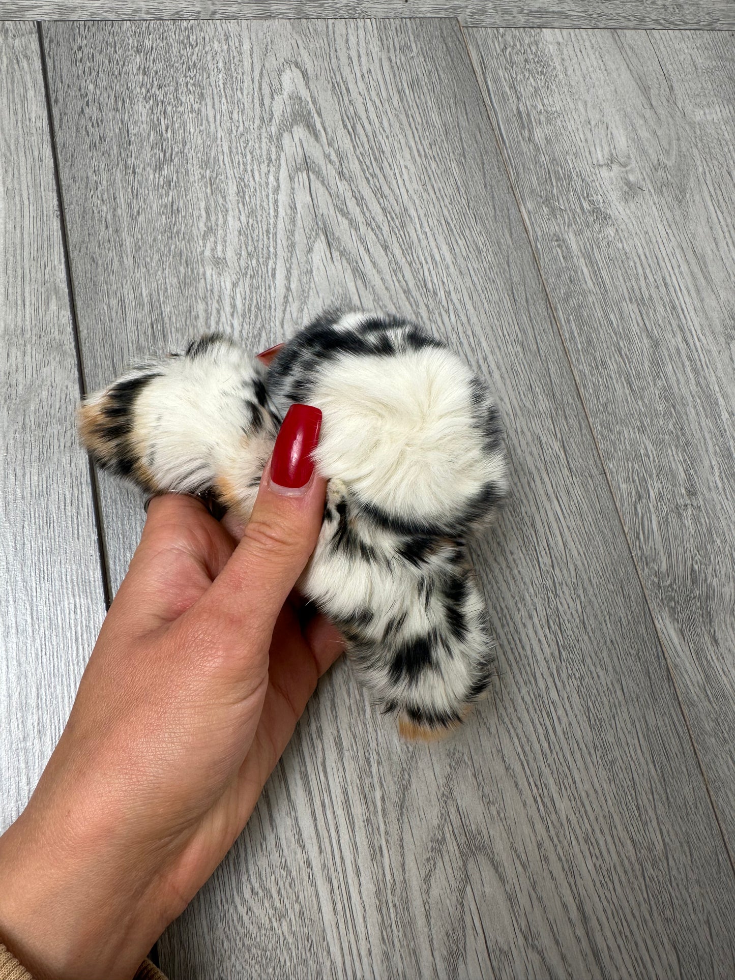 Extra Soft Fluff Hair Clip