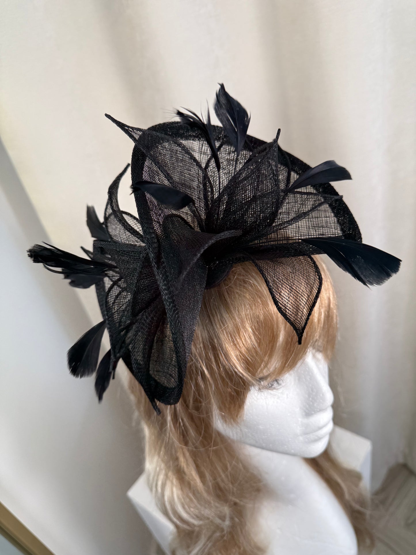 Lovella Fascinator - Black