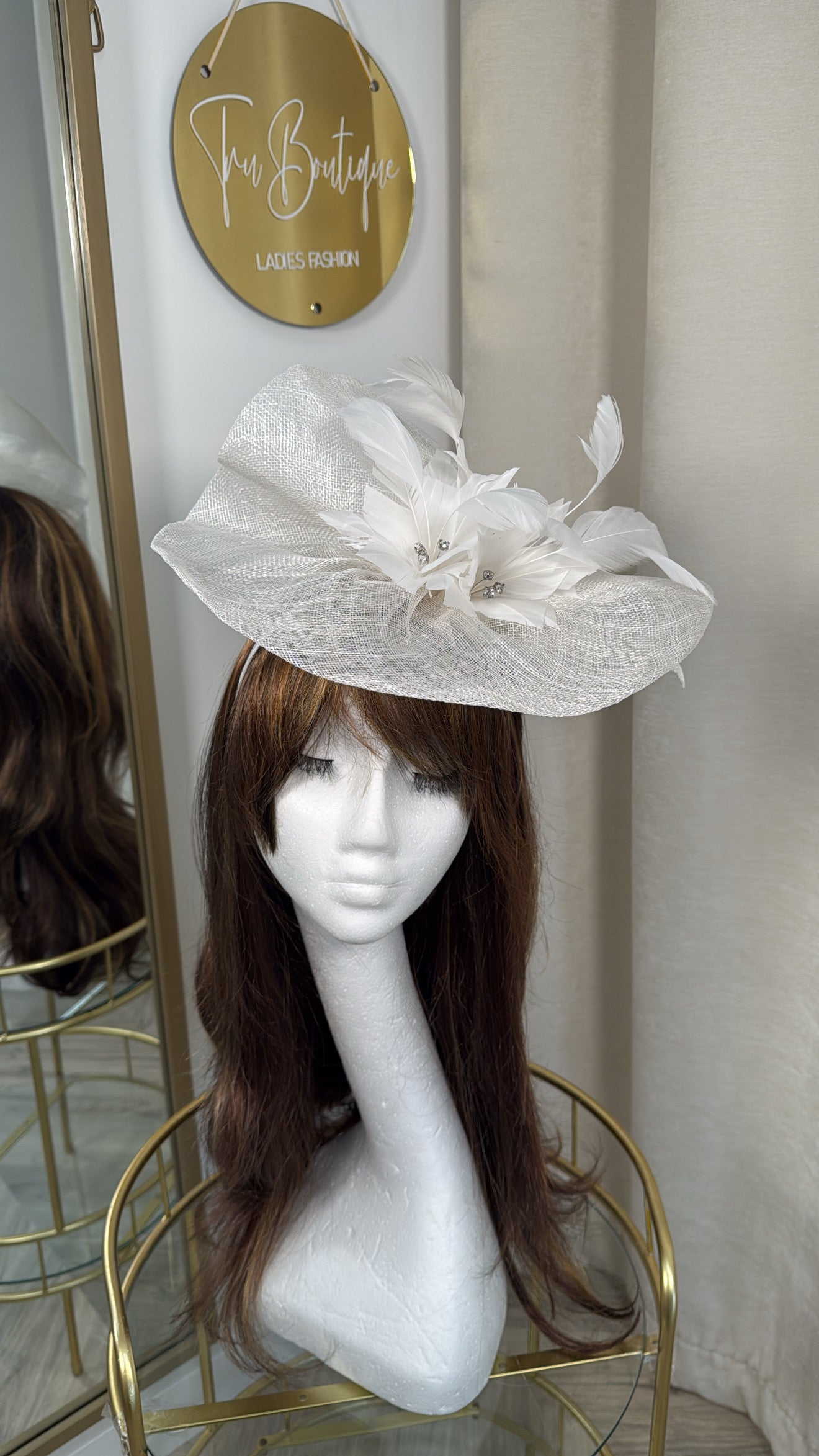 Oelna Fascinator - White