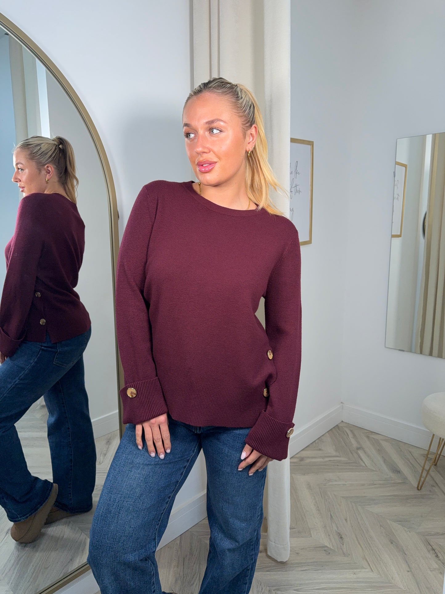 Noor Knitted Sweater - Burgundy