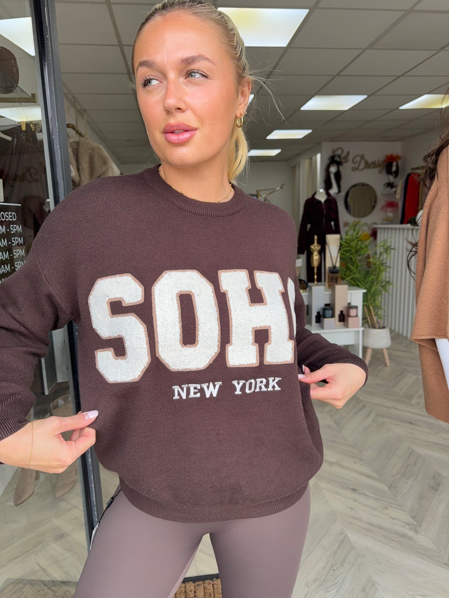 Paris Knitted Sweater - DARK BROWN