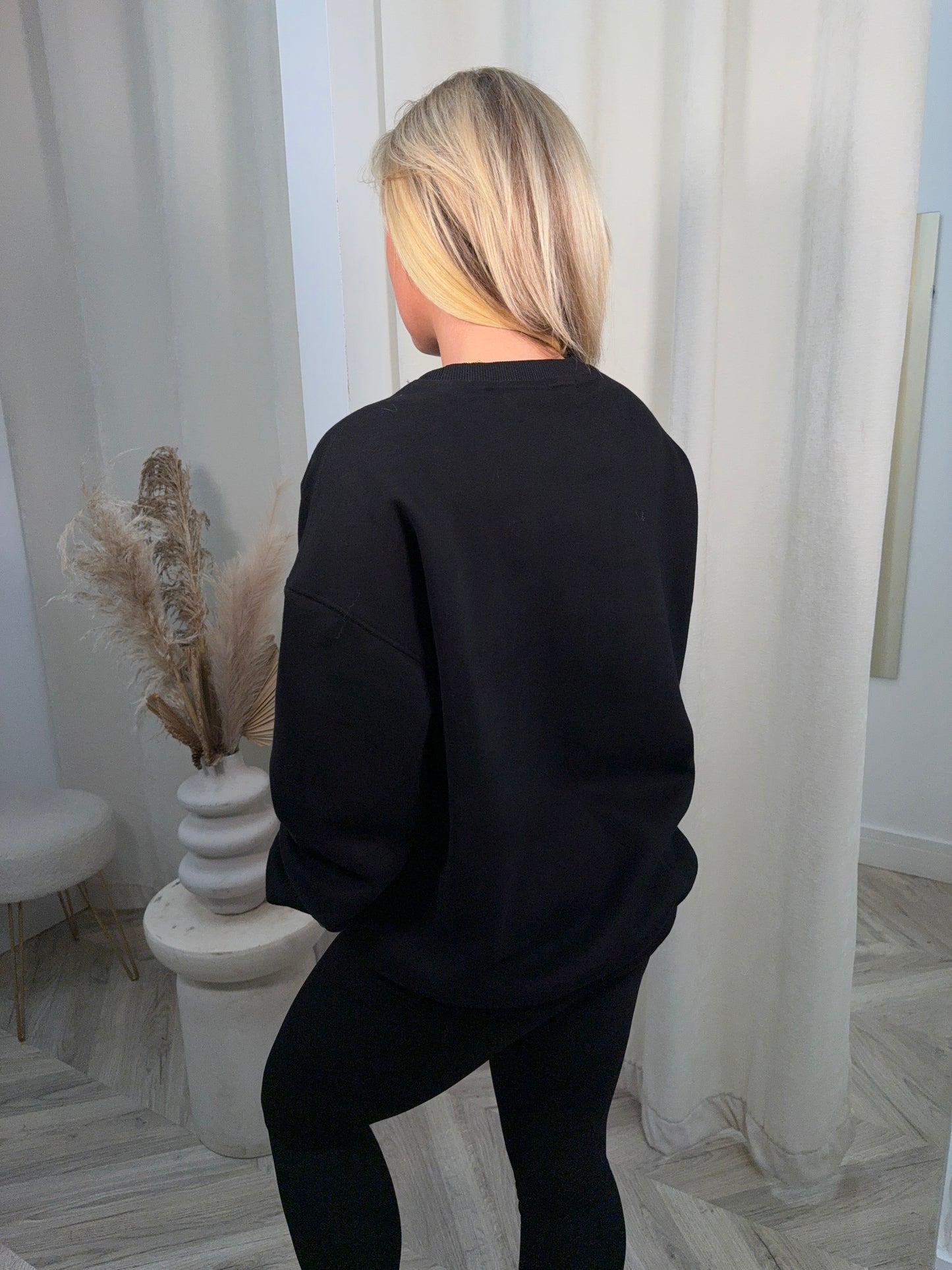 Los Angeles Sweater - Black