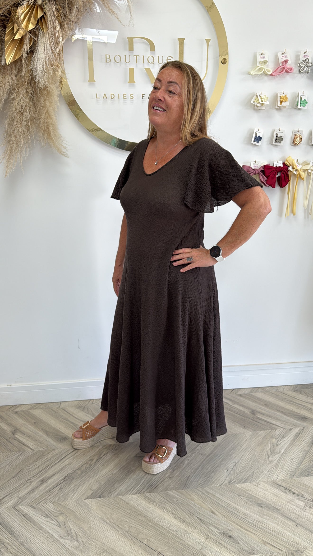 Sandy Frilly Sleeved Maxi Dress - Chocolate