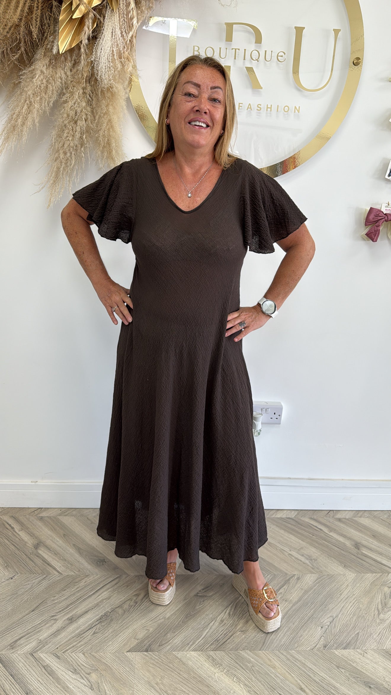 Sandy Frilly Sleeved Maxi Dress - Chocolate