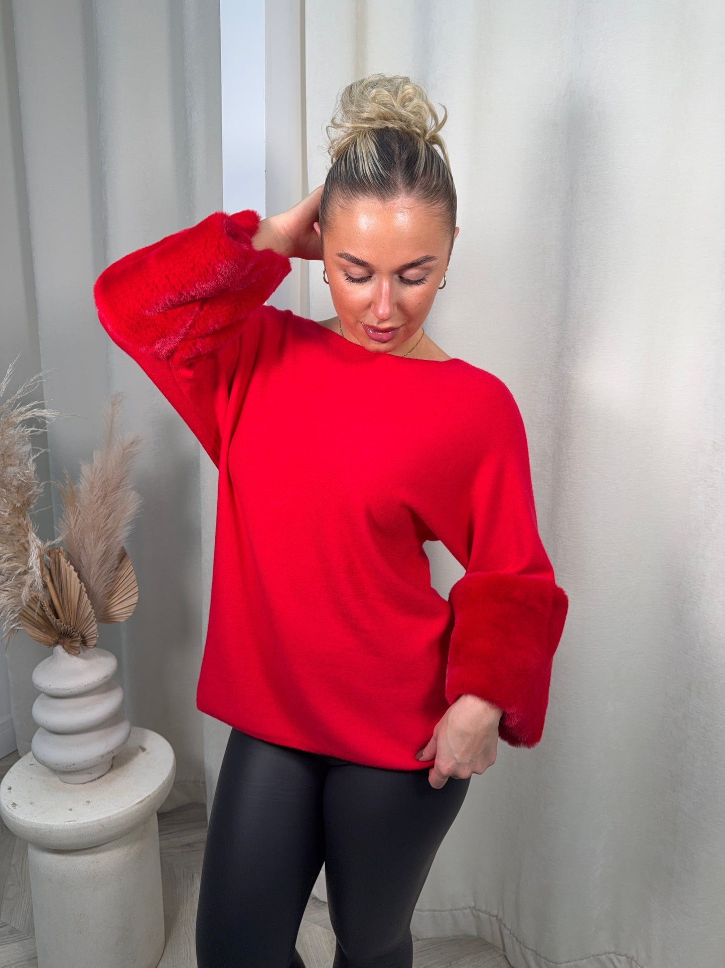 Juliette Scoop Neck Fur Sleeved Sweater - Red
