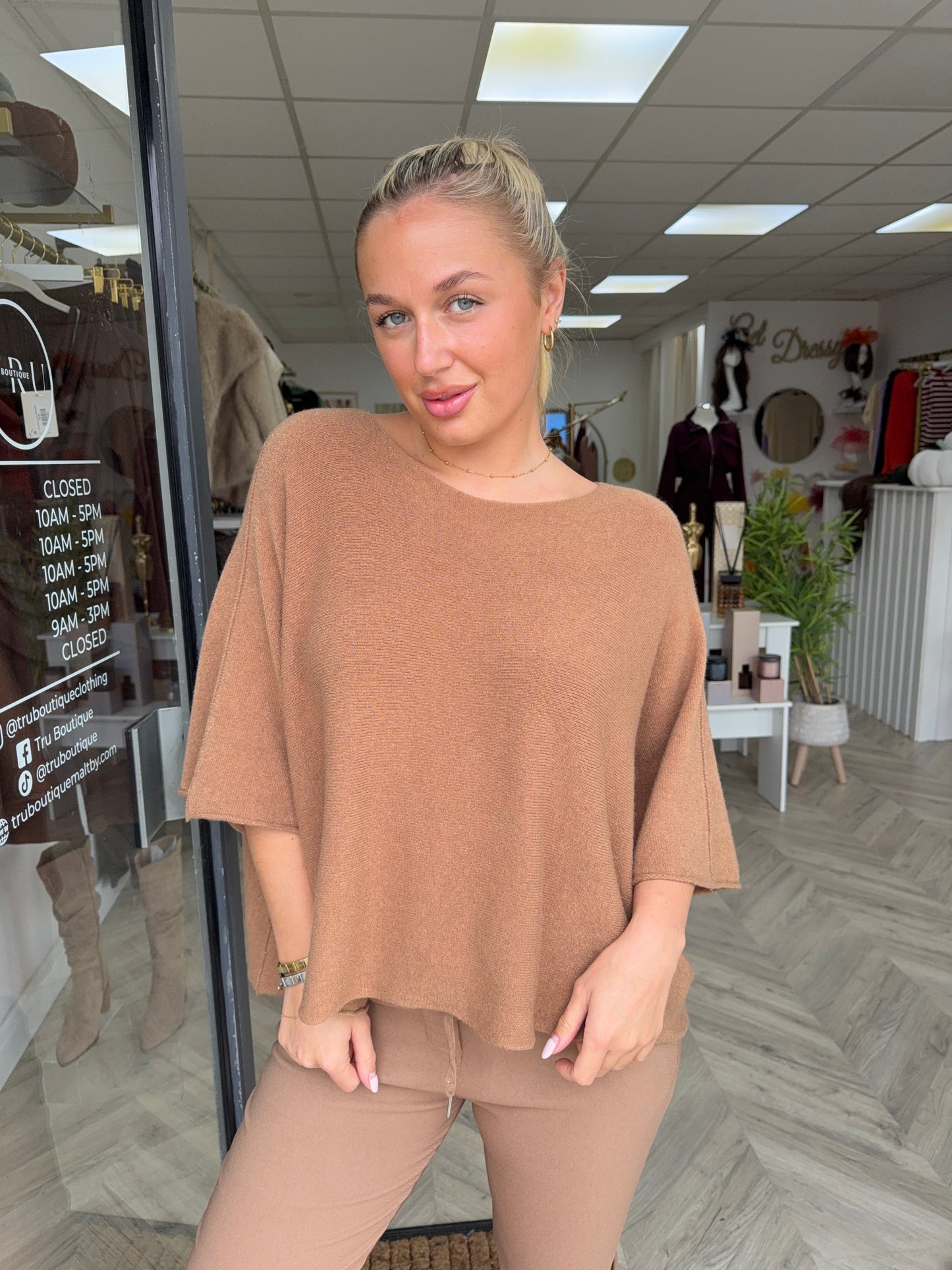 Callista Knitted Sweater - CAMEL