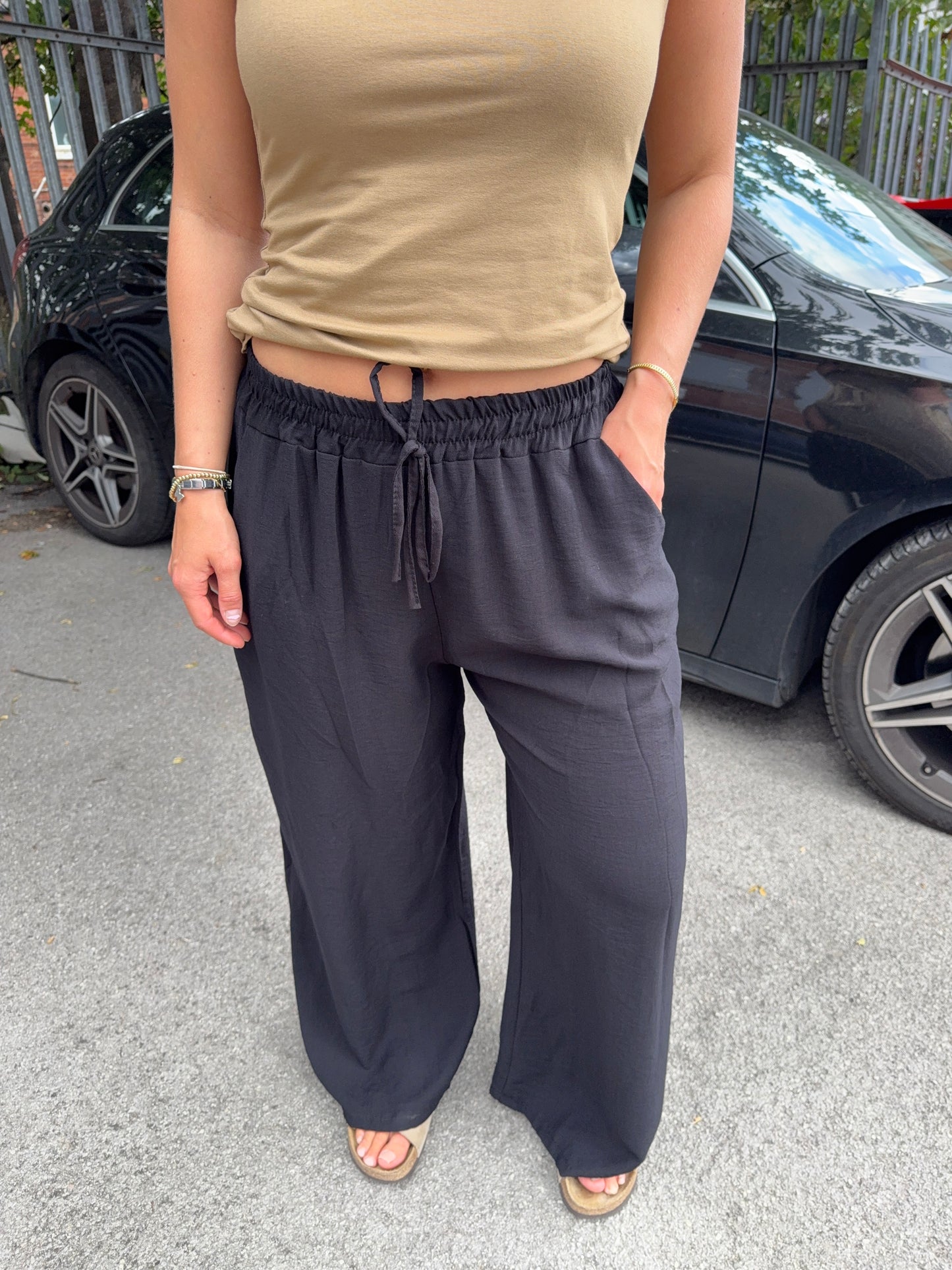 Jasmine Cotton Trousers - Black