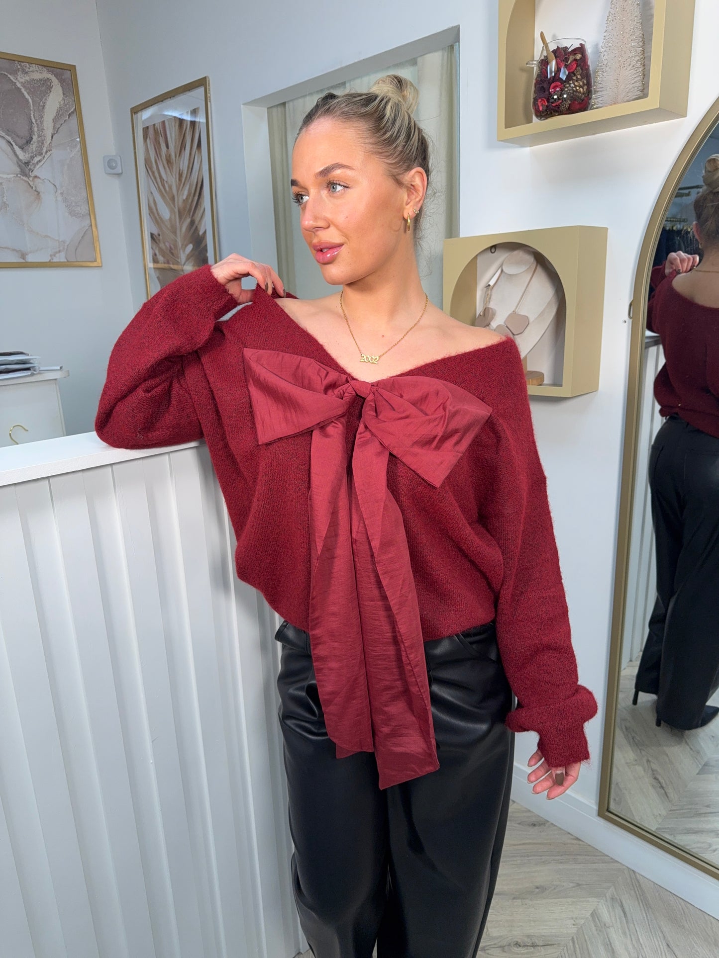 Kiraé Bow Longline Sweater - Burgundy