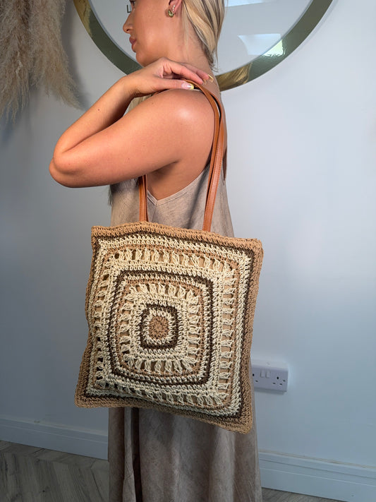 Elle Straw Woven Beach Bag