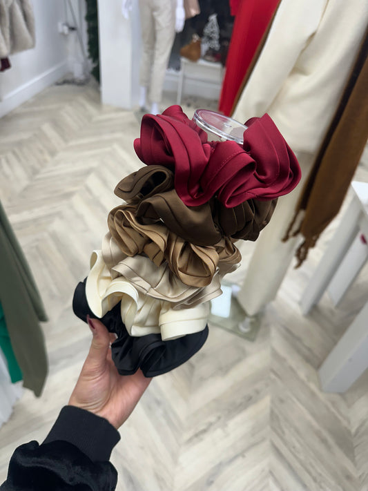 Large Structured Scrunchies