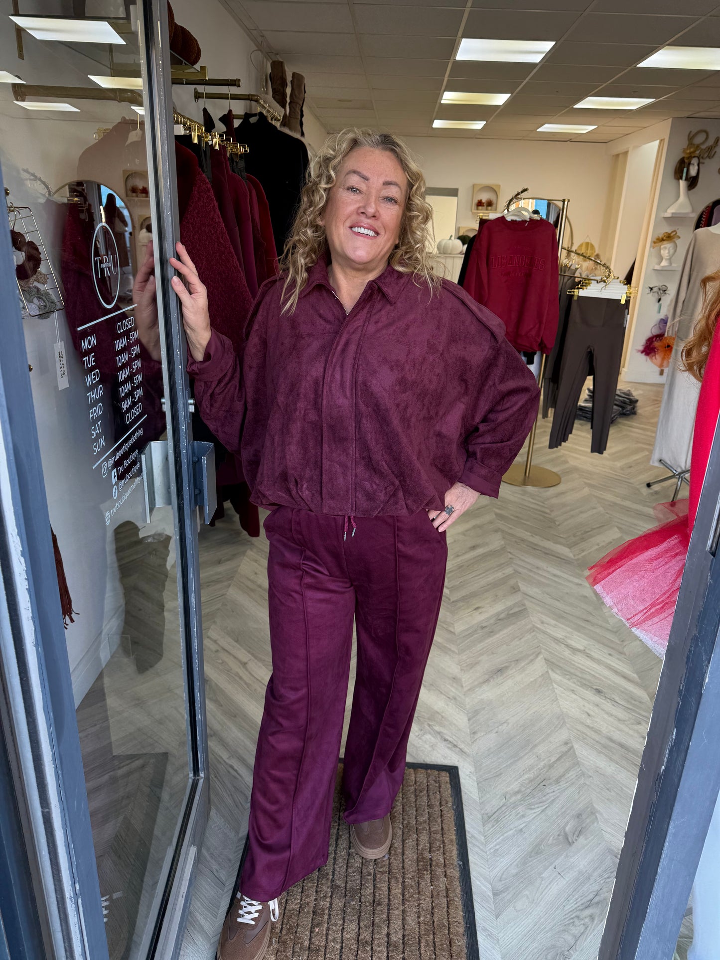 Suede Chloe Lined Trousers - BURGUNDY