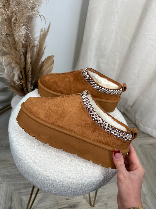 Chestnut Patterned Platform Fur Shoe