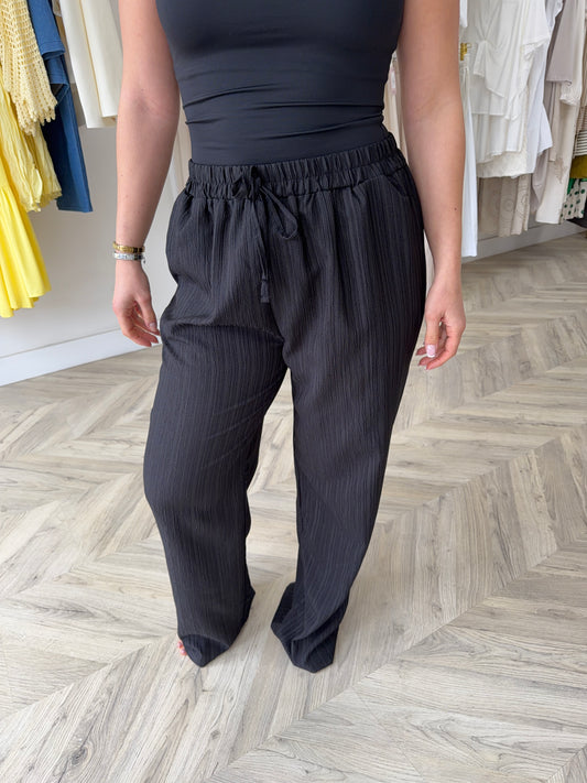 Posie Crinkle Trouser - Black