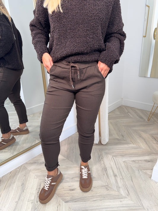 Magic Trousers - DARK BROWN