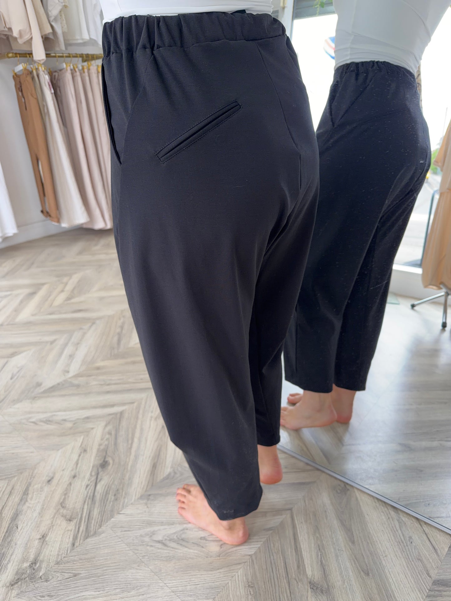 Penelope Balloon Trouser - Black