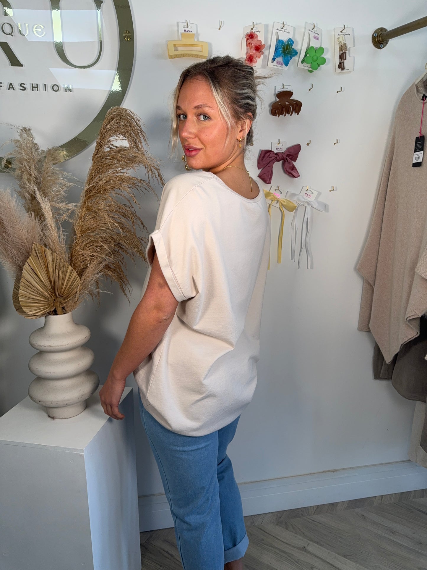 Aubrey Basic Tee - Beige