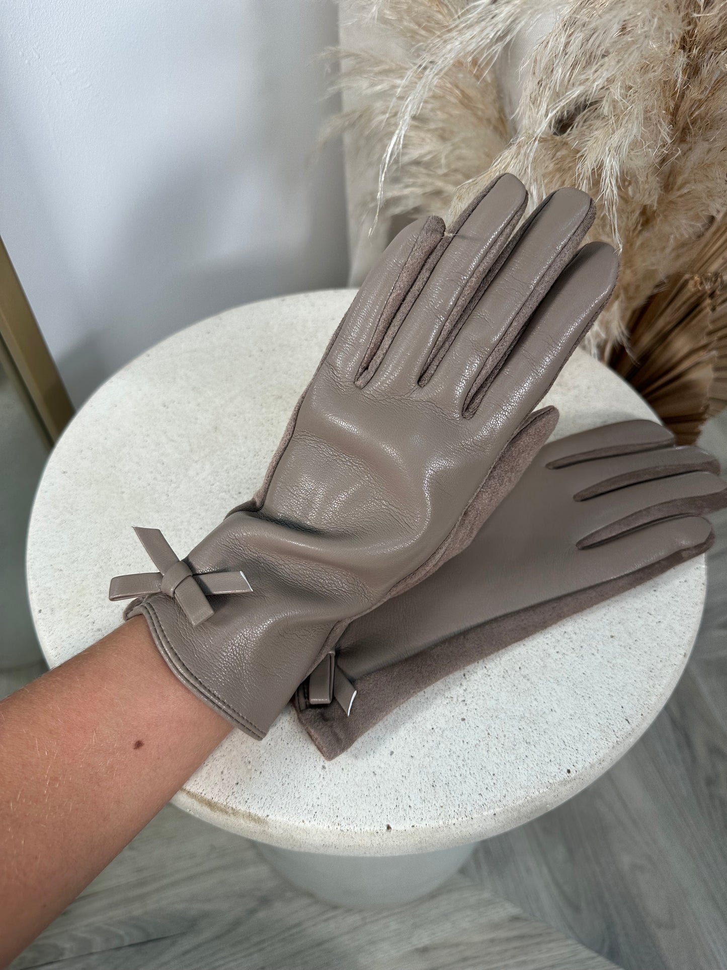 Leather Brenda Gloves - Hazelnut