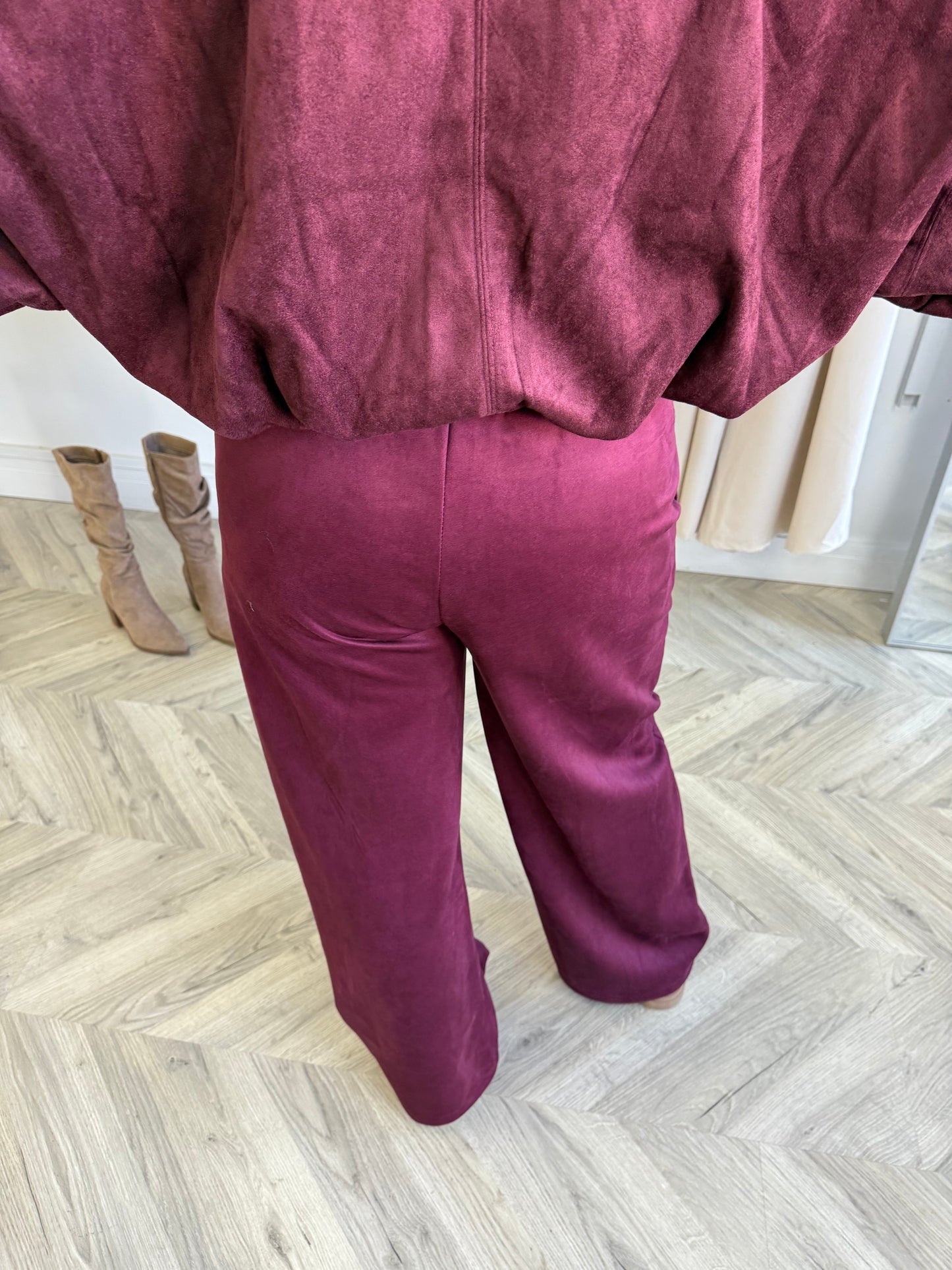 Suede Chloe Lined Trousers - BURGUNDY