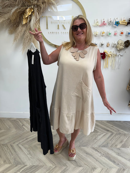 Emma Pocketed Midi Dress