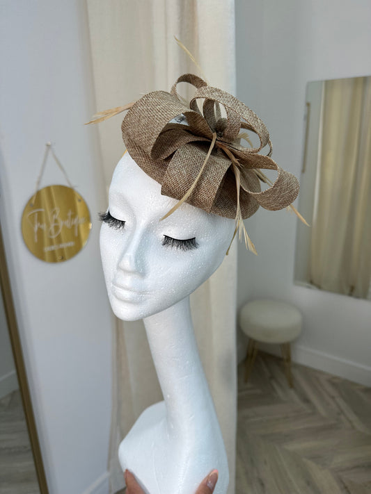 Alyce Tweed Style Fascinator