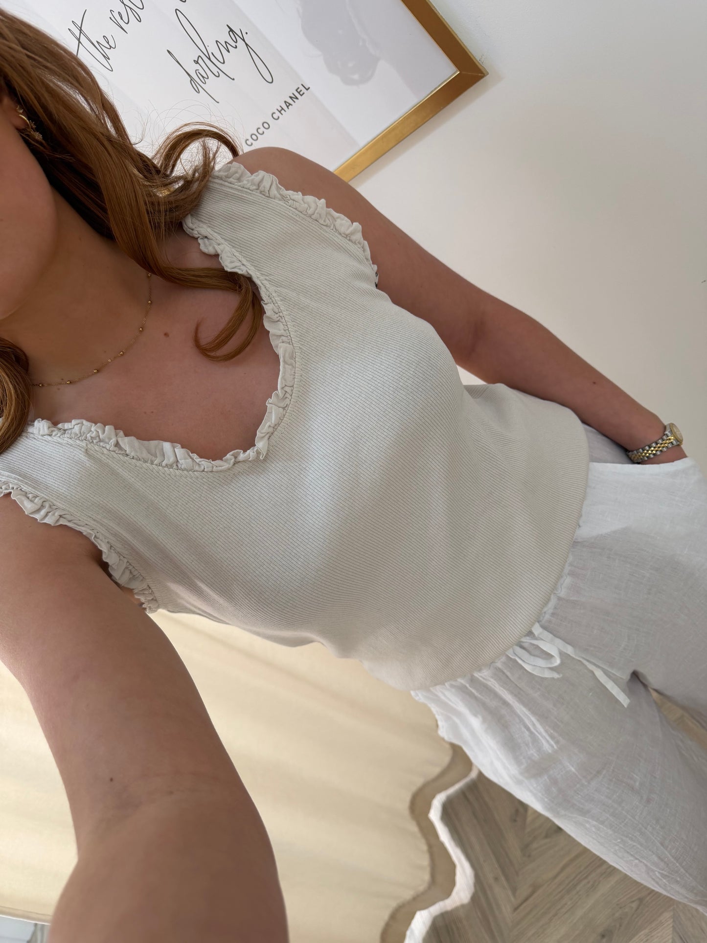 Aurora Frilly Vest - Beige