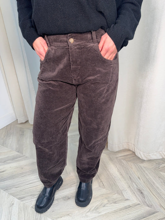 Bianca Balloon Style Suede Trousers - Dark Brown