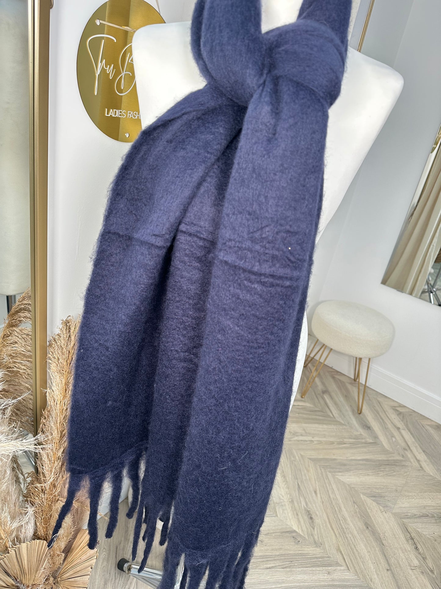 Thick Wool Tassle Scarf - Navy