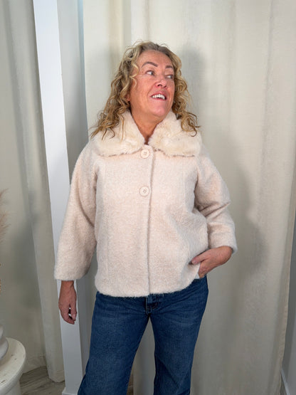 Regan Fur Cape - Cream