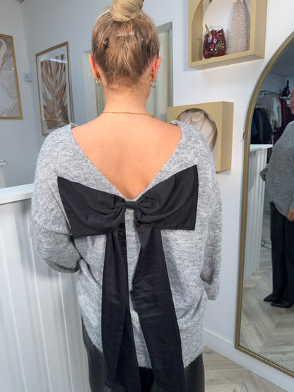 Kiraé Bow Longline Sweater - Grey