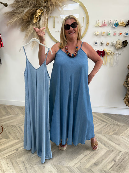 Leanie Strappy Maxi Dress