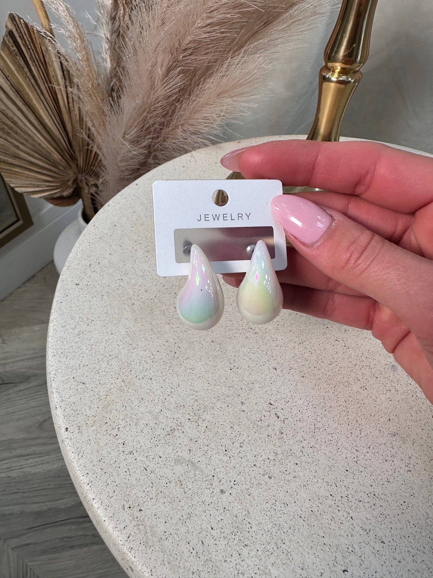 Tear Drop Earrings Pearl White