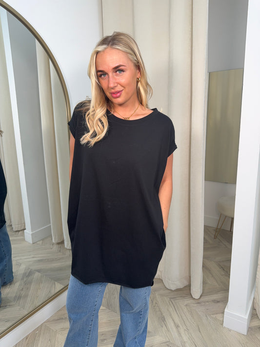 Chloe Pocketed Tee - Black