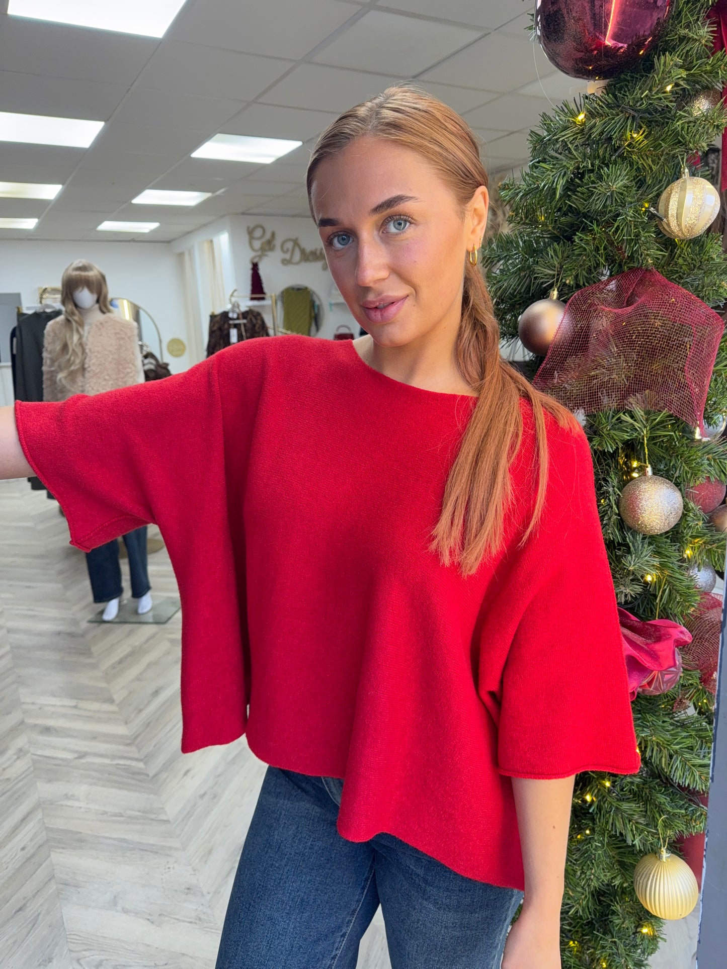 Nessa Fine Knitted Sweater - Red
